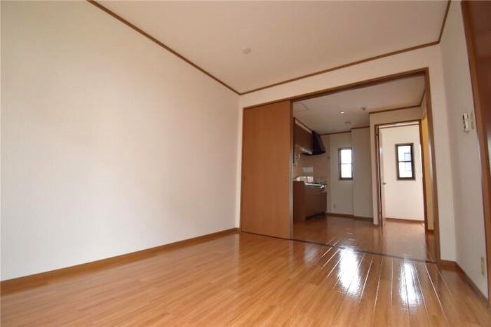 物件内観写真11　(居室)