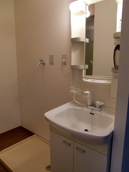 物件内観写真13　(洗面)