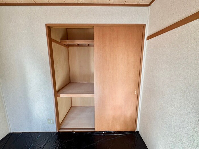物件内観写真13　(収納)