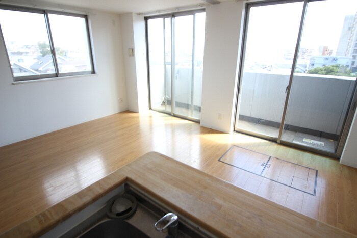 物件内観写真22　(居室)