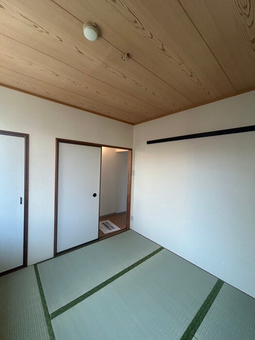 物件内観写真18　(居室)