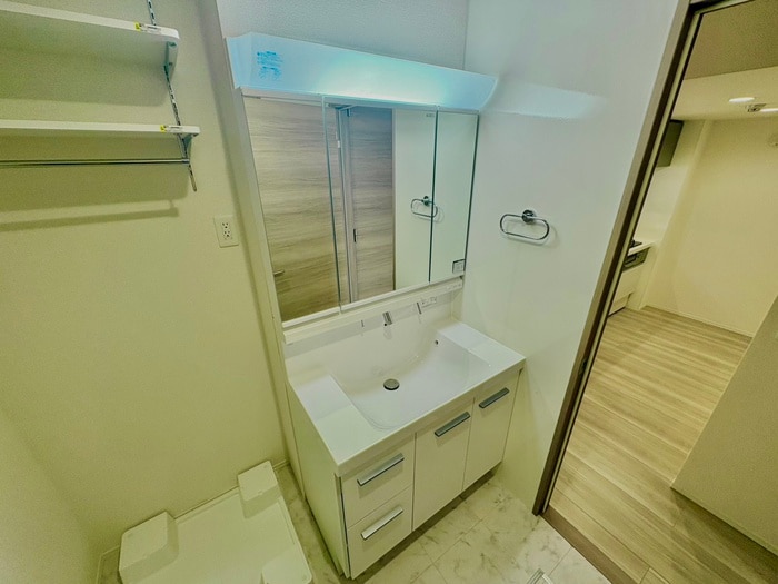 物件内観写真10　(洗面)