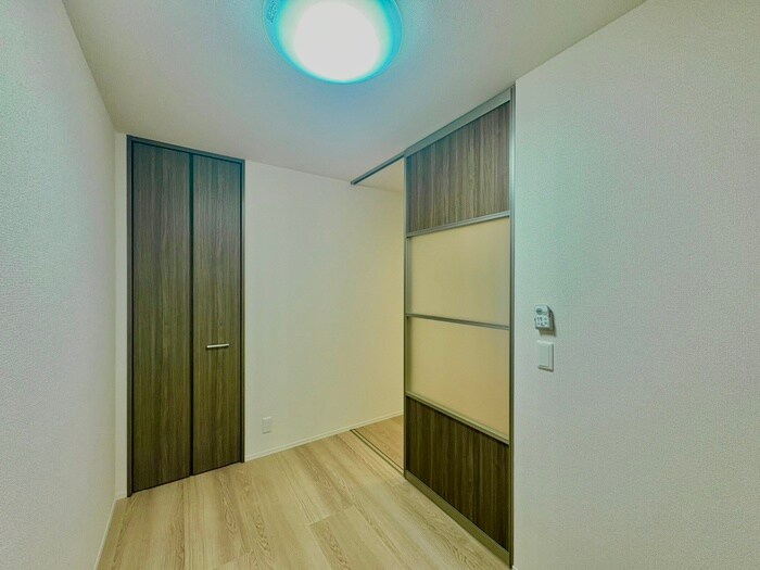 物件内観写真16　(内観写真)