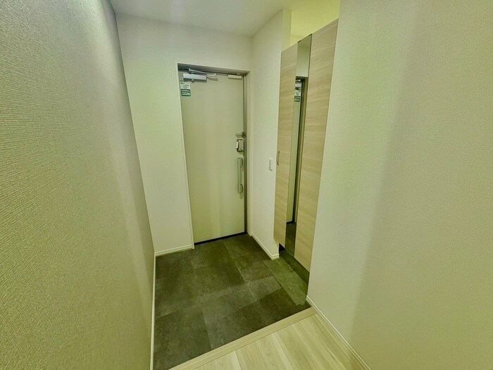 物件内観写真19　(玄関)