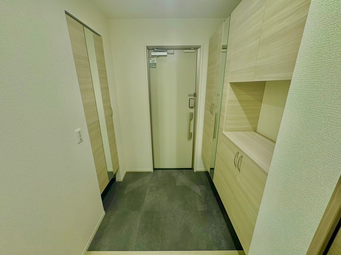 物件内観写真19　(玄関)