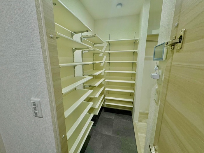 物件内観写真20　(靴箱)