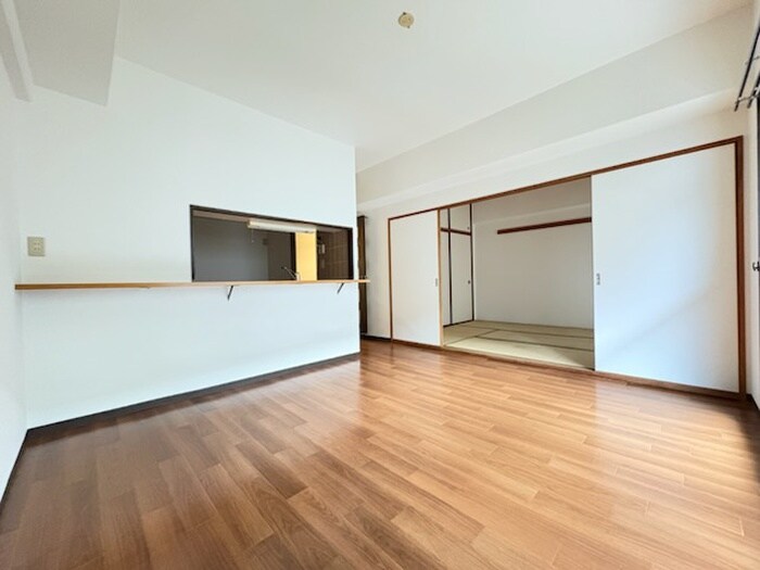 物件内観写真7　(居室)