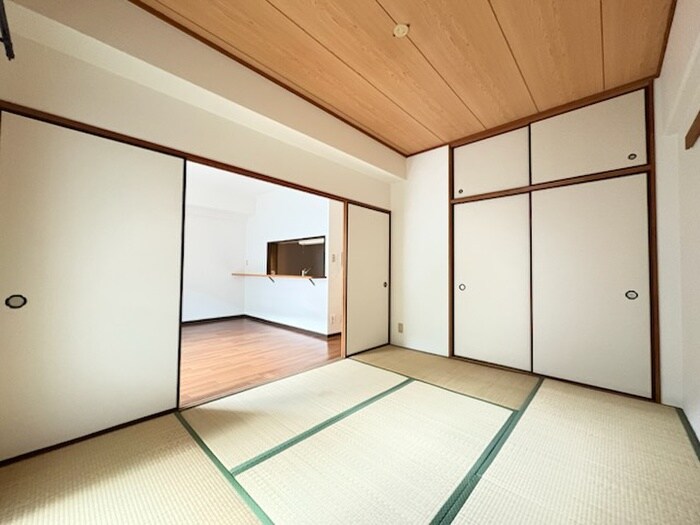 物件内観写真8　(居室)