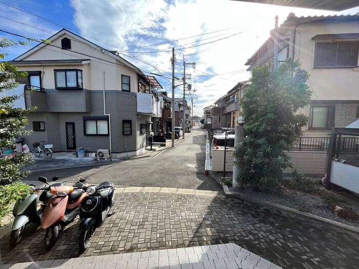 物件外観写真4　(周辺環境)