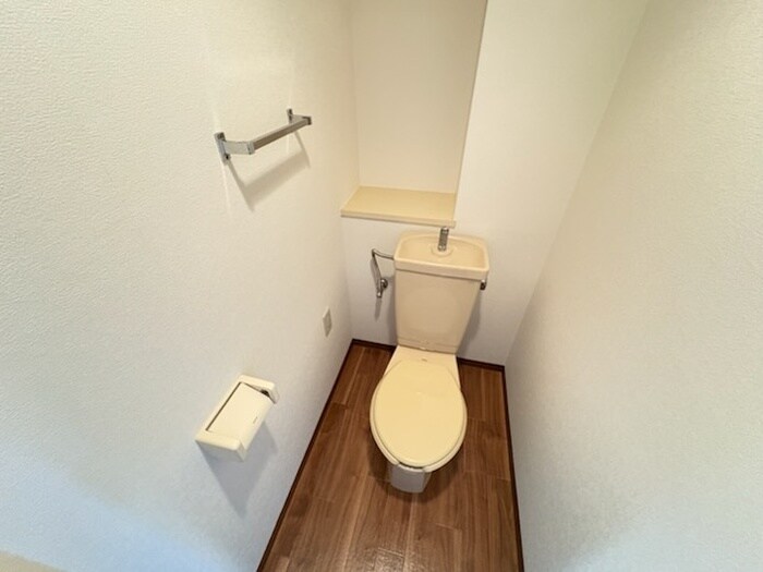 物件内観写真14　(トイレ)