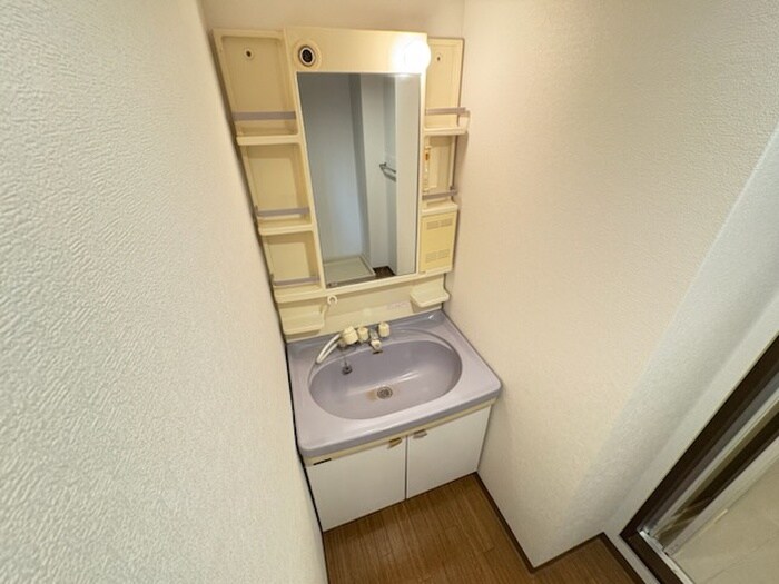 物件内観写真15　(洗面)