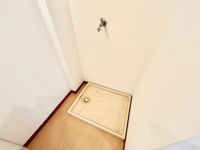 物件内観写真20　(洗濯機置場)