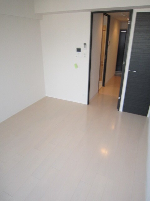 物件内観写真4　(居室)