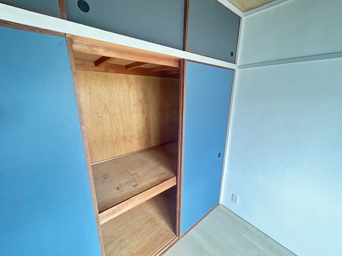 物件内観写真16　(収納)