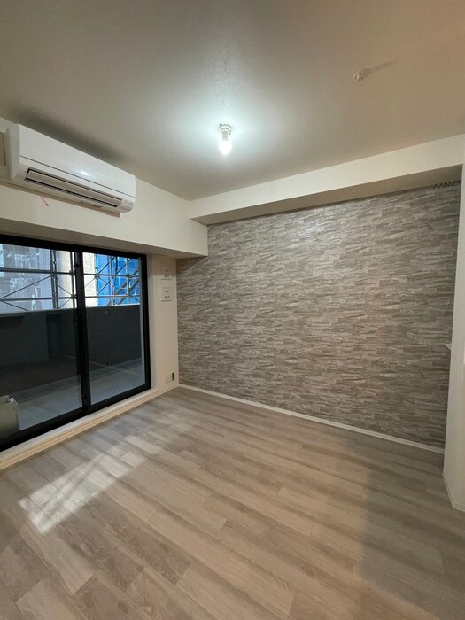 物件内観写真2　(居室)