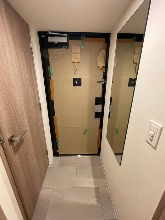 物件内観写真17　(玄関)