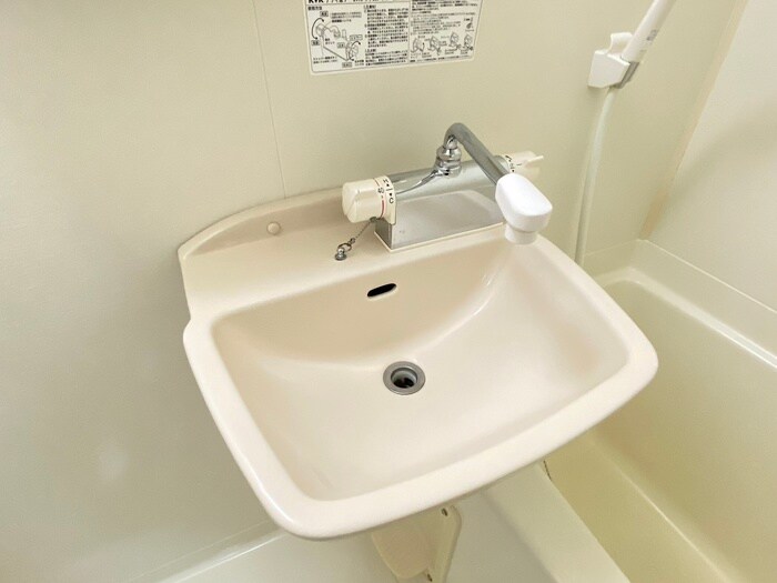 物件内観写真10　(洗面)