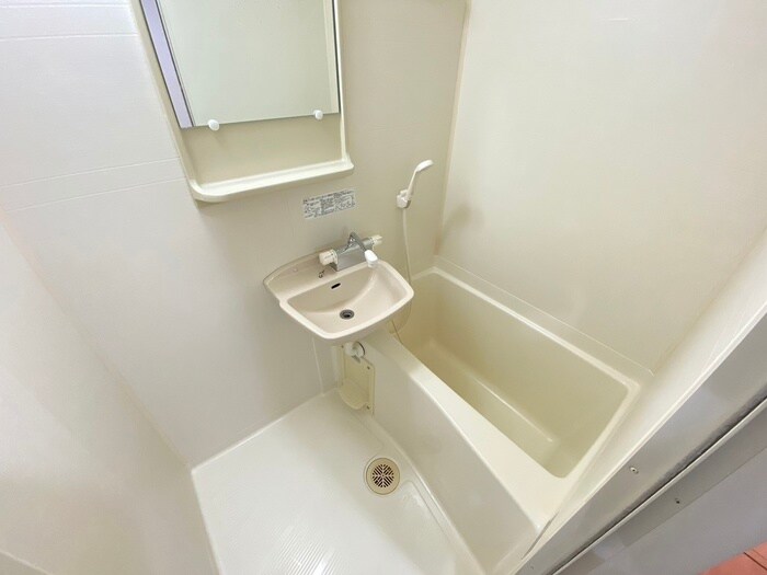 物件内観写真11　(バス／シャワールーム等)