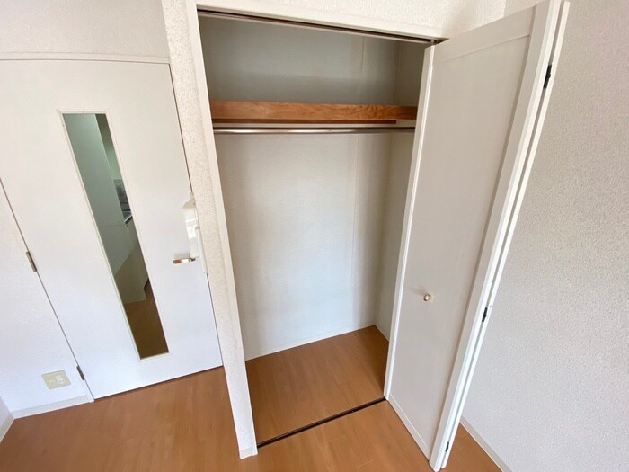 物件内観写真13　(収納)