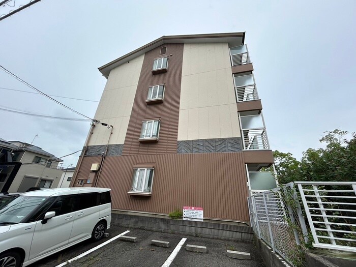 物件外観写真2　(周辺環境)