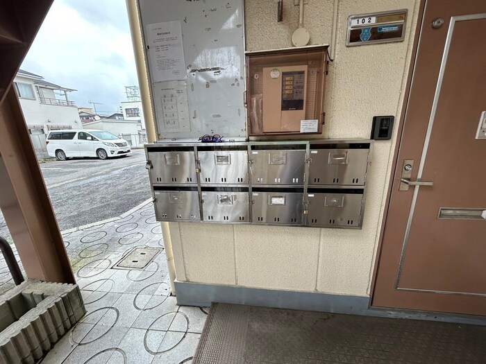 物件外観写真6　(建物設備)