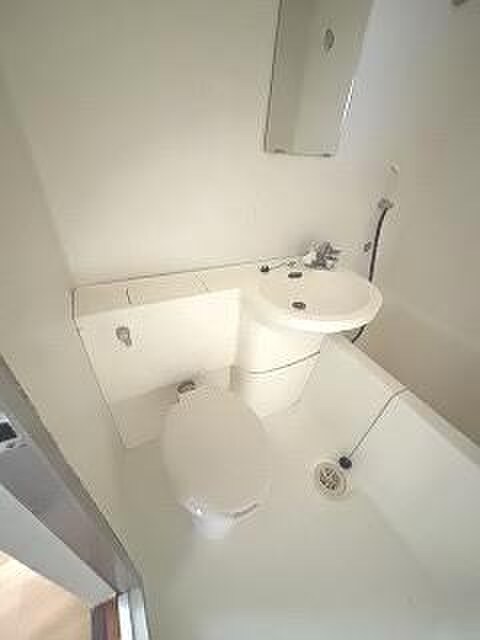 物件内観写真9　(トイレ)