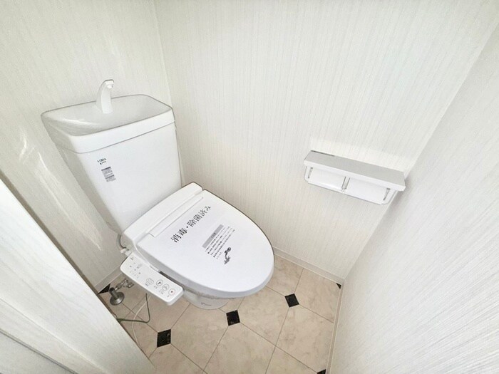 物件内観写真11　(トイレ)