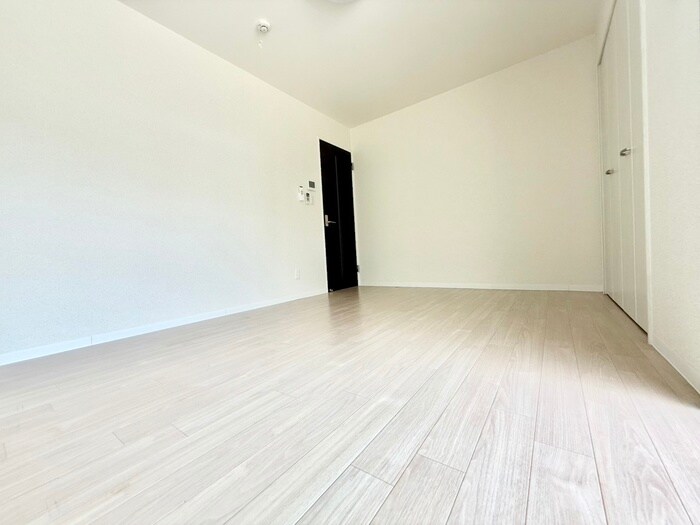 物件内観写真14　(居室)