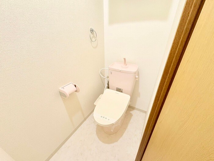 グランドメゾン　西尾のトイレ