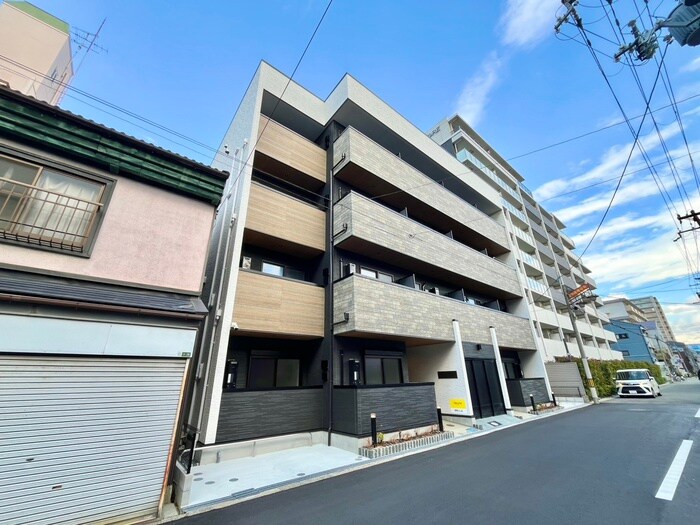 物件外観写真1　(外観写真)