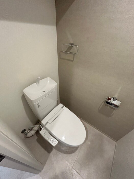 物件内観写真13　(トイレ)