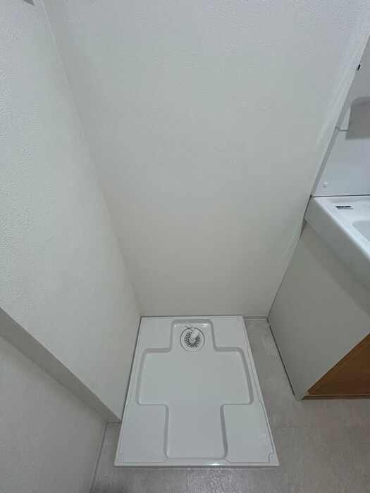 物件内観写真14　(洗濯機置場)