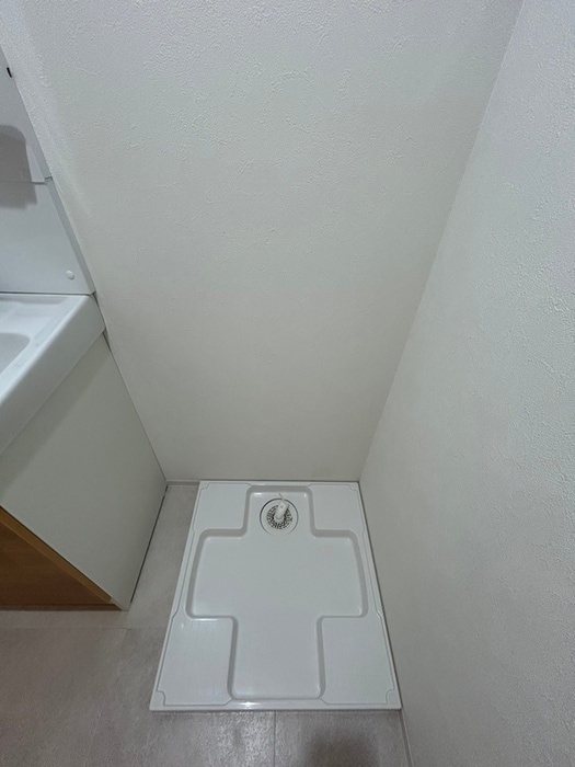 物件内観写真14　(洗濯機置場)