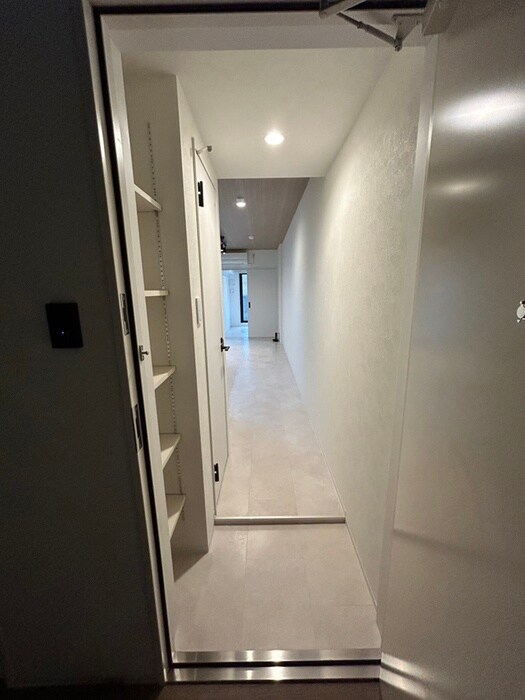 物件内観写真21　(廊下)