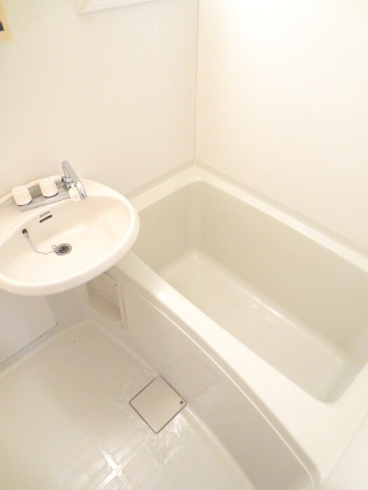 物件内観写真9　(バス／シャワールーム等)