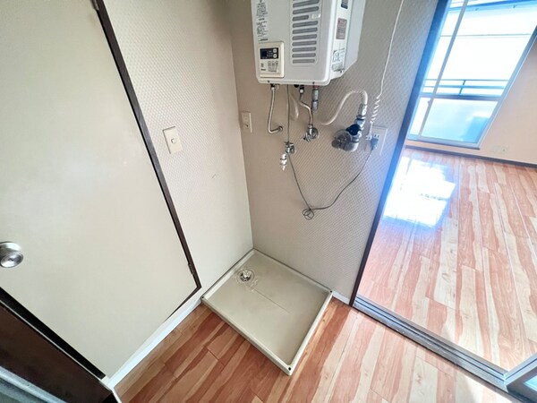洗濯機置場