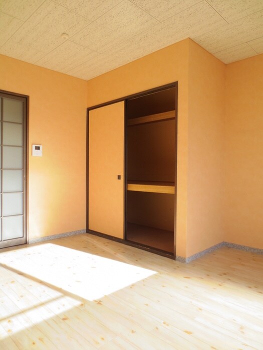 物件内観写真21　(居室)