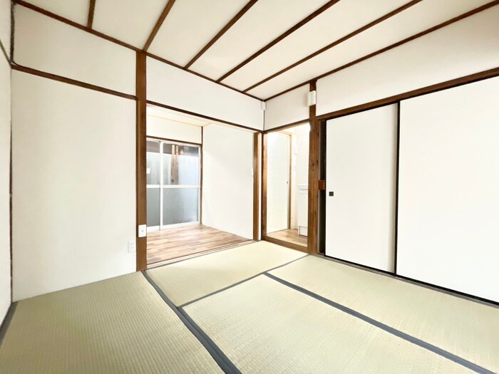 物件内観写真6　(居室)