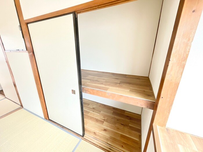 物件内観写真13　(収納)