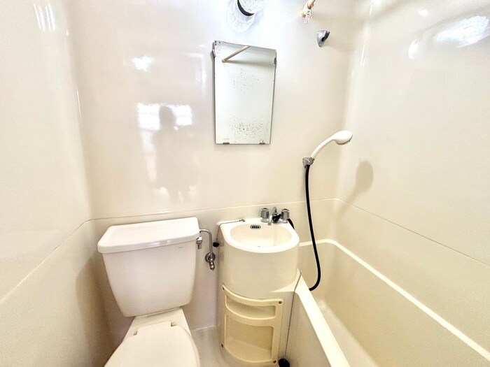 物件内観写真11　(洗面)