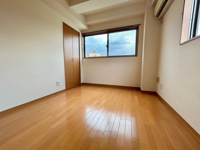 物件内観写真10　(居室)