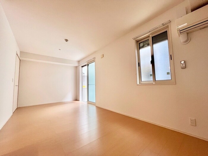 物件内観写真10　(居室)