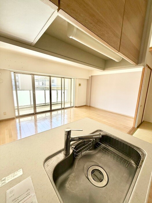 物件内観写真21　(居室)