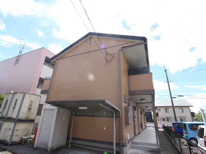 物件外観写真2　(外観写真)