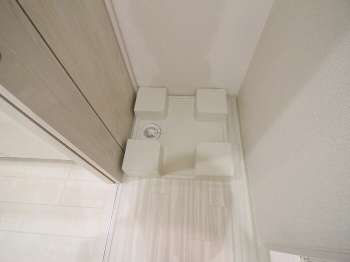 物件内観写真19　(洗濯機置場)