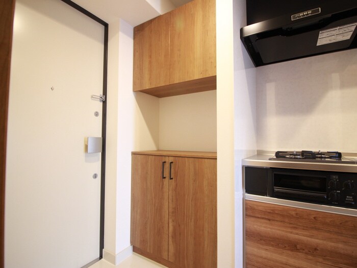 物件内観写真11　(玄関)