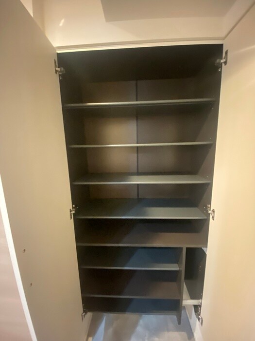 物件内観写真8　(靴箱)