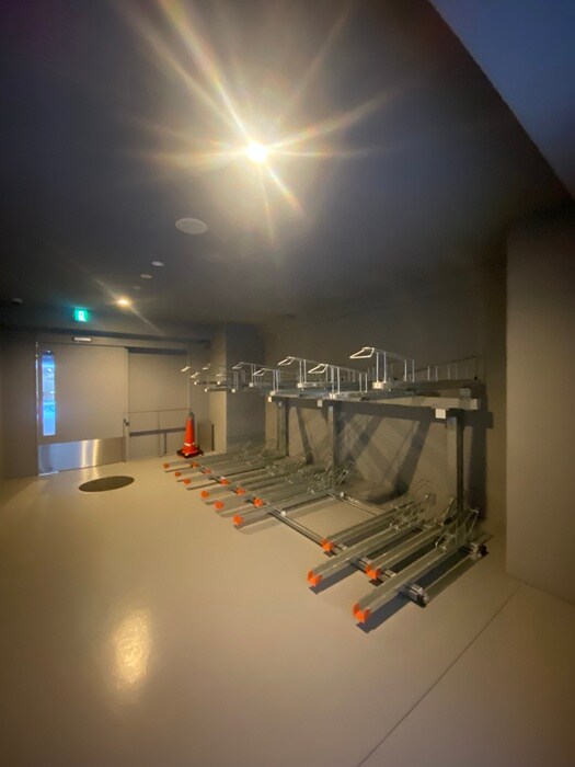 物件外観写真5　(駐輪場)