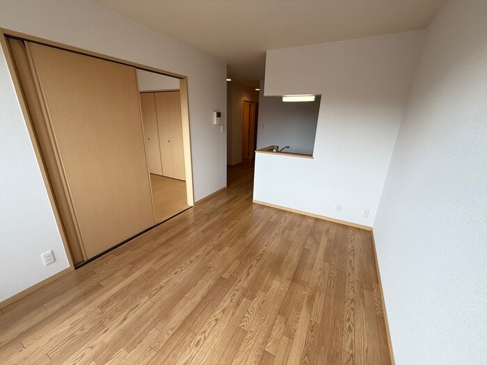 物件内観写真15　(居室)