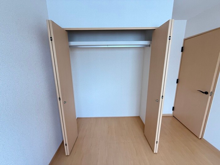 物件内観写真17　(収納)